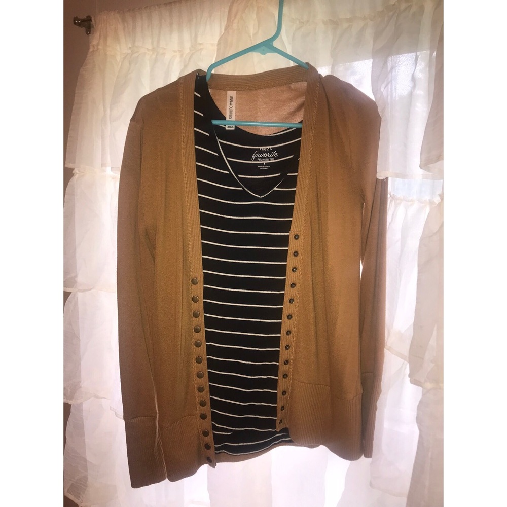 Mustard, button down cardigan!